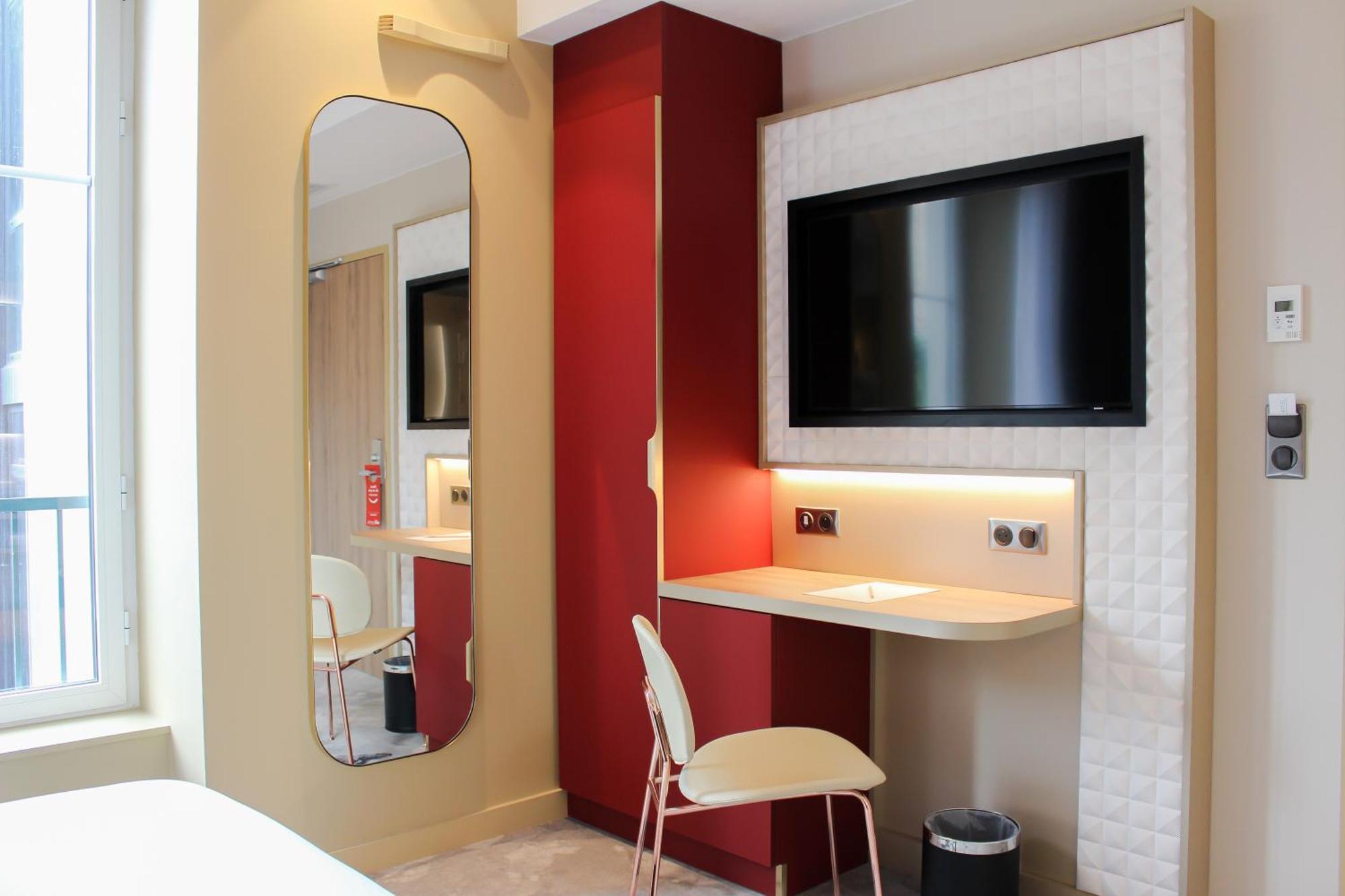 Brit Centre Gare 4*